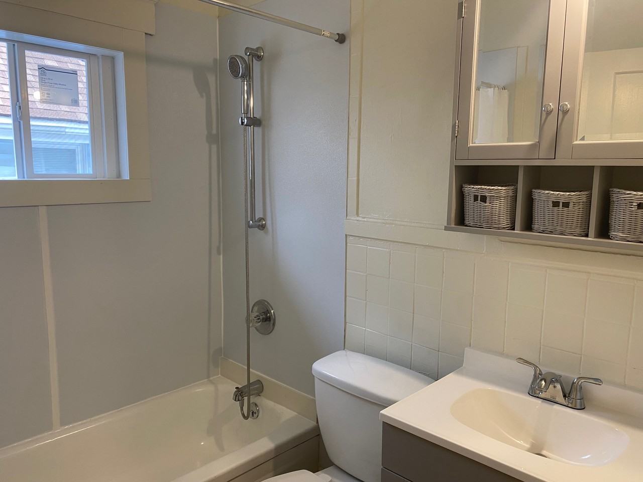 1629 Grantwood Ave #2 - Photo 7 of 16