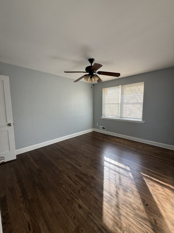 613 S Beechfield Ave #MAIN - Photo 2 of 15