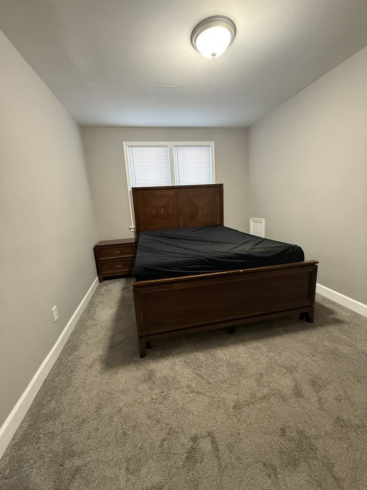 612 New Jersey Ave #MAIN - Photo 6 of 11