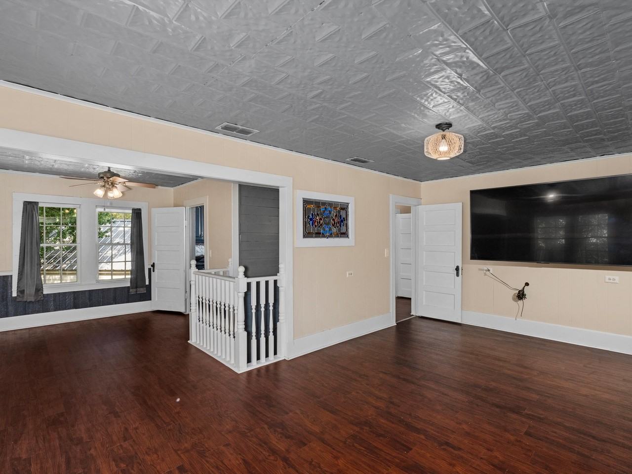 107 Saint John St #NA - Photo 6 of 20