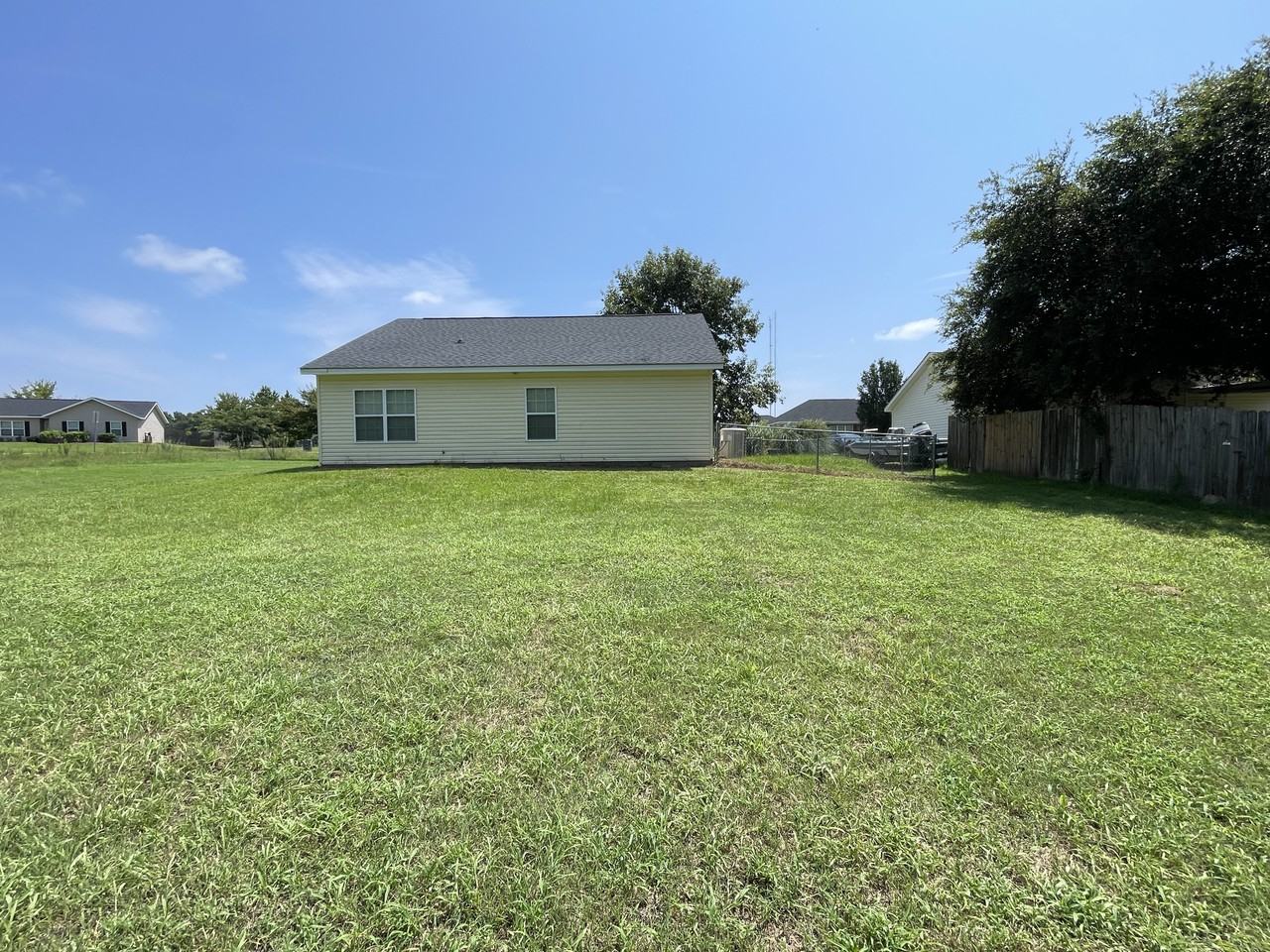 5012 Scotch Pine Ave #NA - Photo 4 of 19