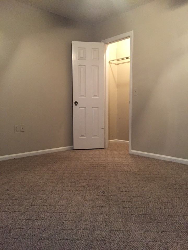 100 Lanier Dr #5 - Photo 2 of 13