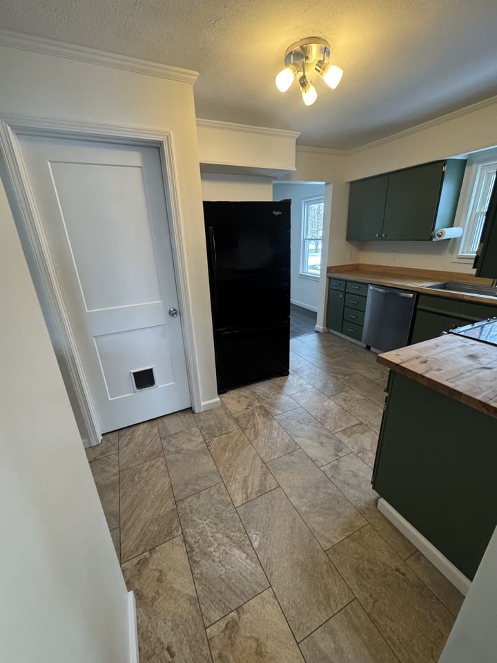 2312 Newton St #NA - Photo 7 of 22