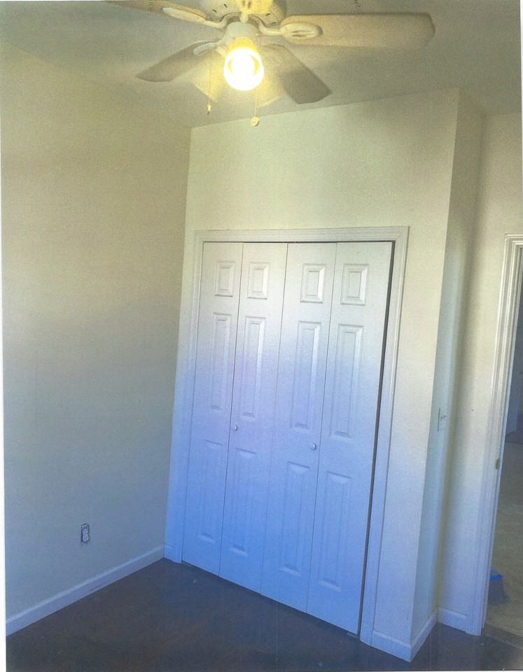 102 W 49th St #6 - Photo 5 of 9