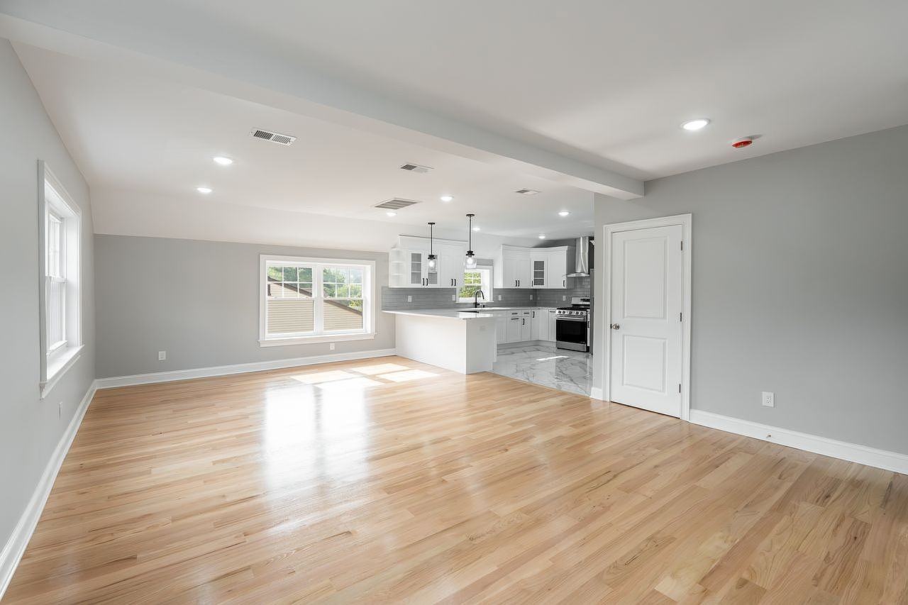 3 Mount Vernon Ave #1 - Photo 2 of 13