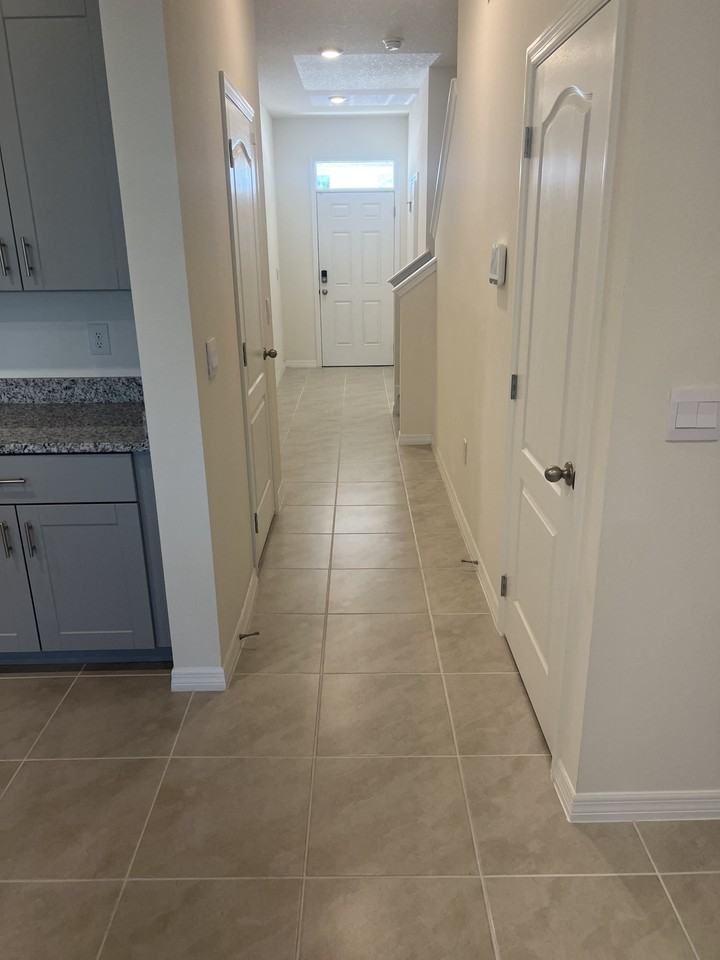 1375 Isleta Loop #NA - Photo 6 of 50