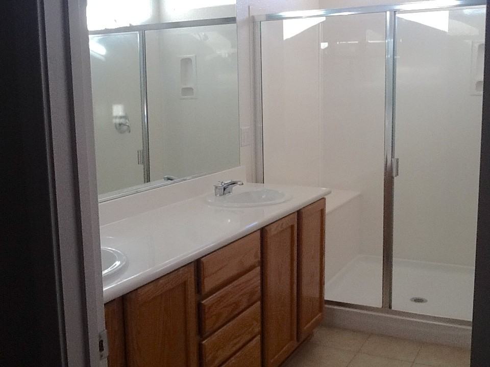 1945 Glenveagh Ln #NA - Photo 6 of 8