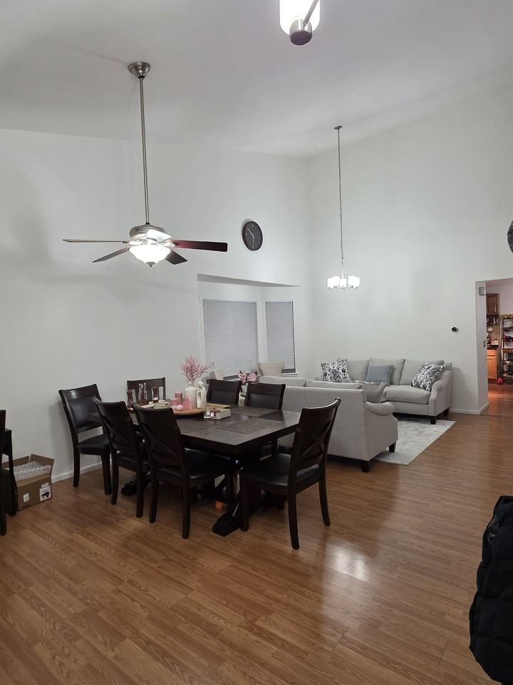 128 N Prairie Falcon Pkwy #NA - Photo 5 of 20