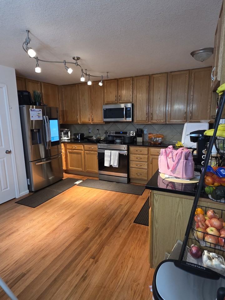 128 N Prairie Falcon Pkwy #NA - Photo 6 of 20