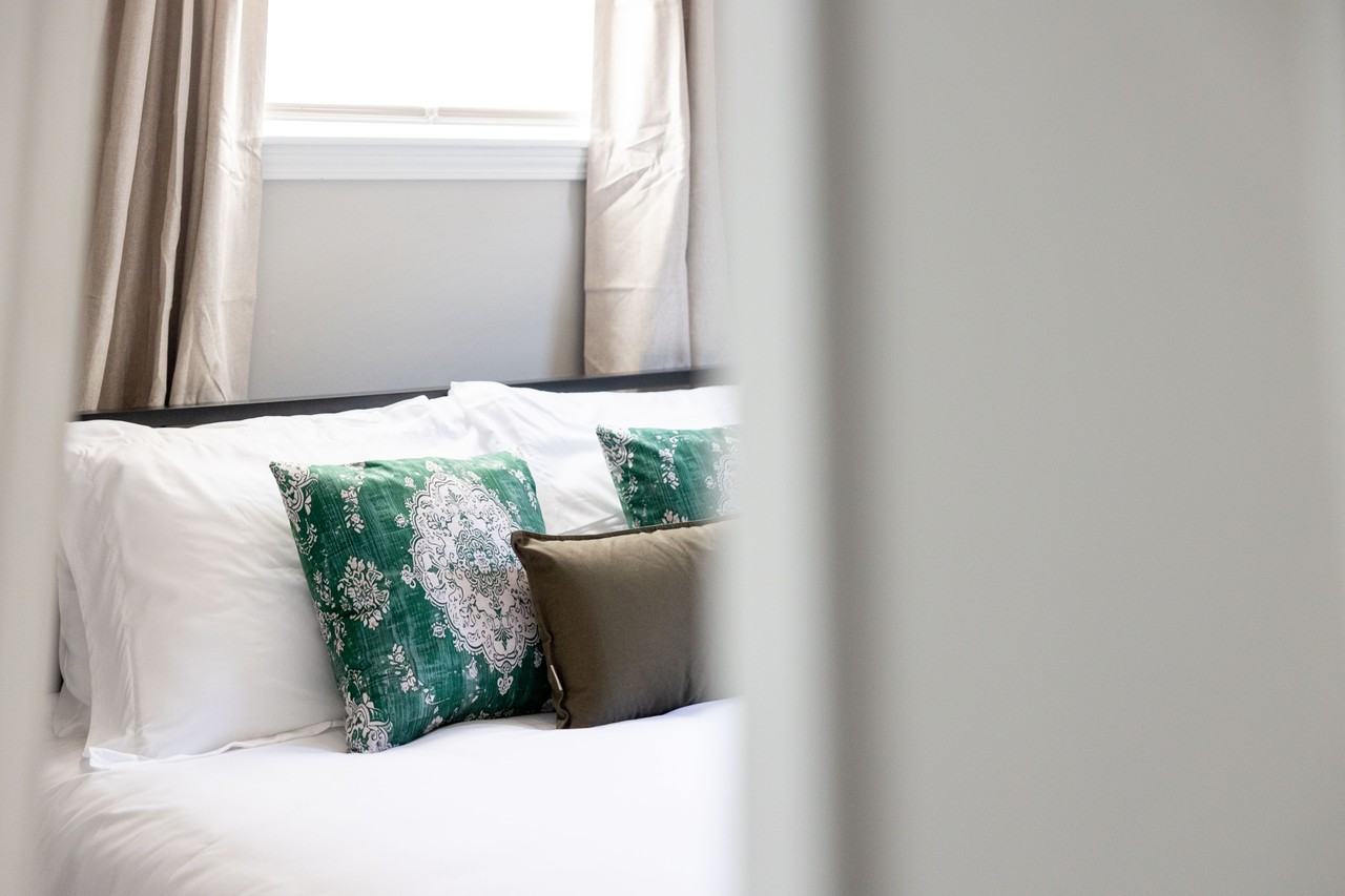 923 Fremont St - Photo 7 of 47