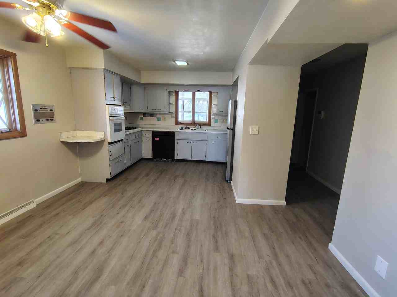 2710 N Rockton Ave #1 - Photo 2 of 11