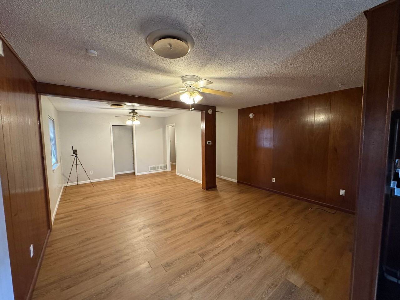 503 Creek St - Photo 4 of 16