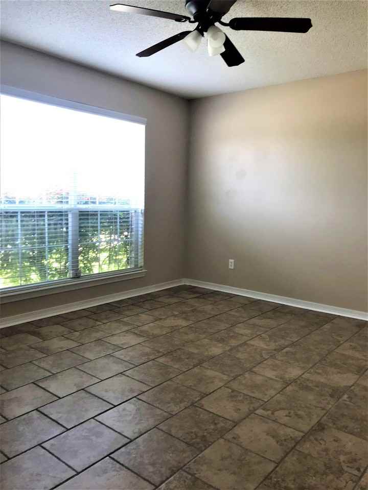 335 Egan Dr #1 - Photo 3 of 37