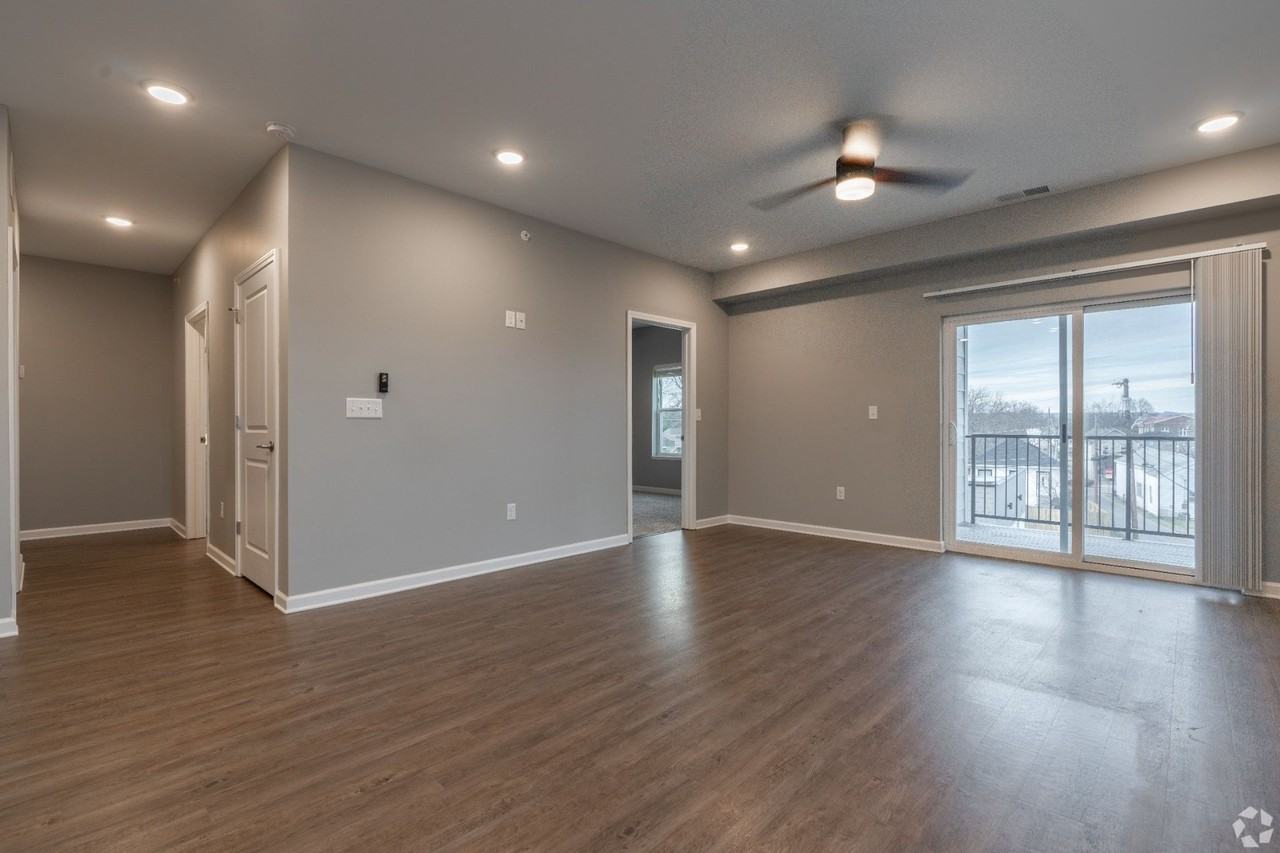 Marvin Gardens on Main – 1/2 Off First and Last Month's Rent! - Photo 4 of 28