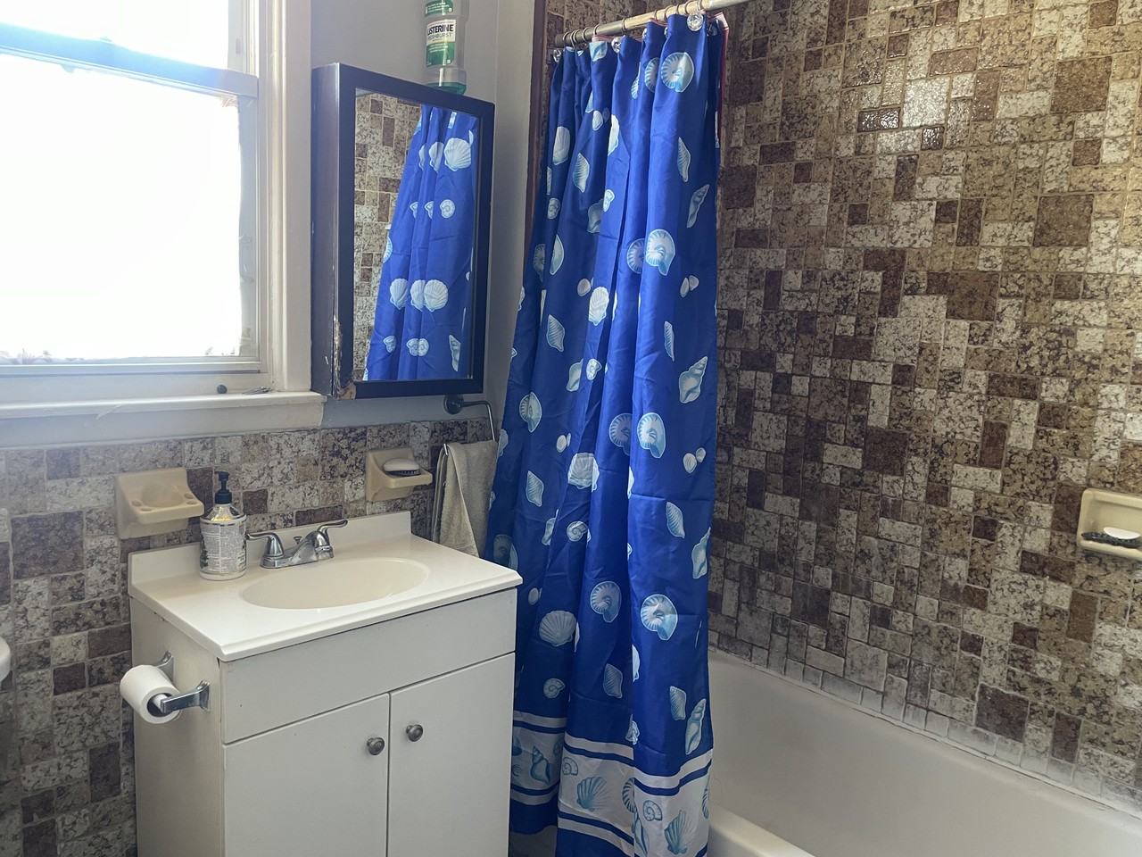 195 Huber St #2 - Photo 4 of 13