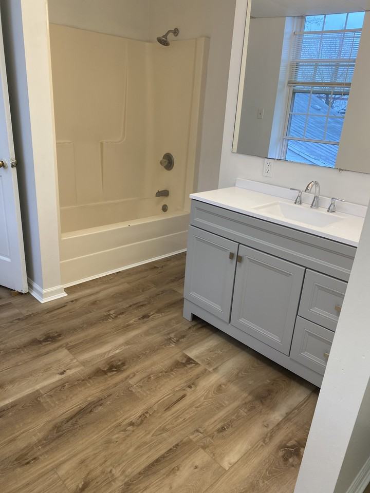 227 E High St #4 - Photo 6 of 7