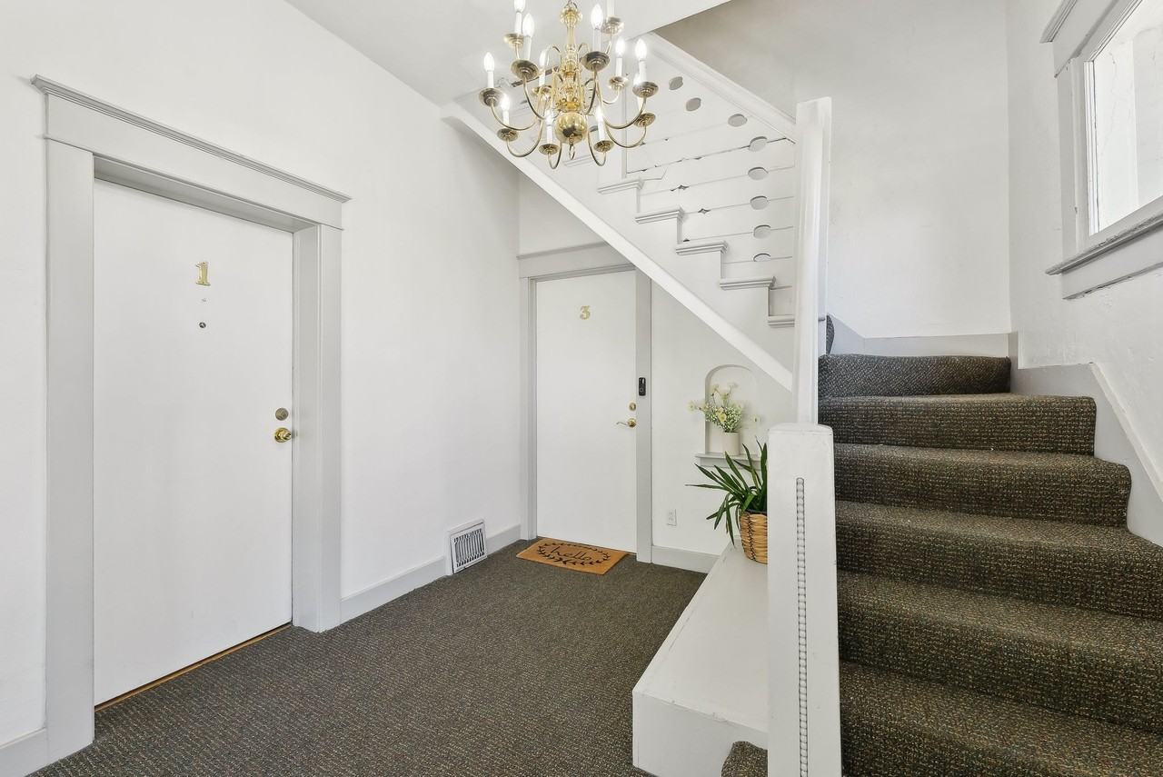 1004 E 200 S #2 - Photo 3 of 15