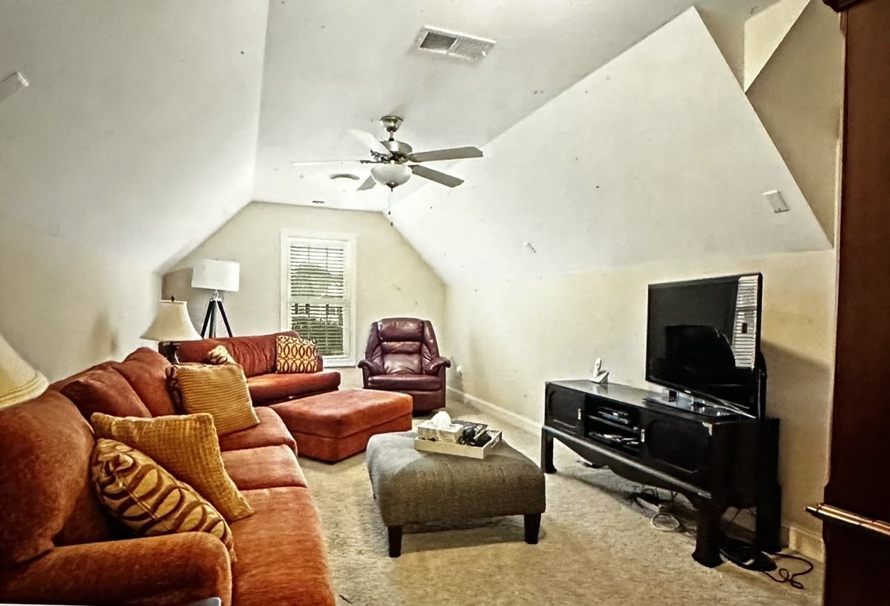 4028 Lemuel Farm Rd #NA - Photo 3 of 27