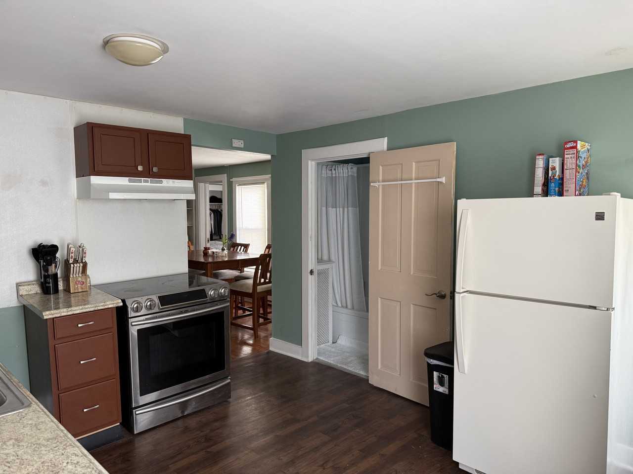 9 Raynes Ct #2VACANT - Photo 5 of 13