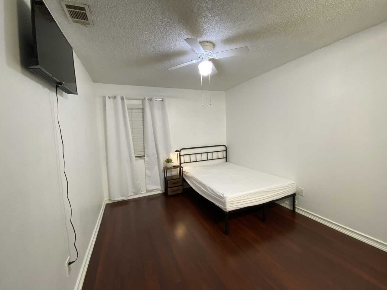 26337 Dracaea Ave #NA - Photo 2 of 8