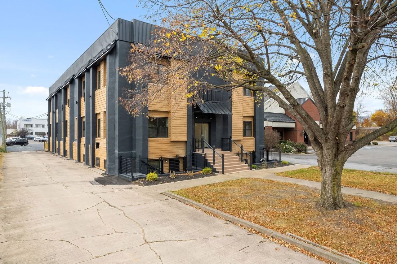 300 Market St - Photo 6 of 9