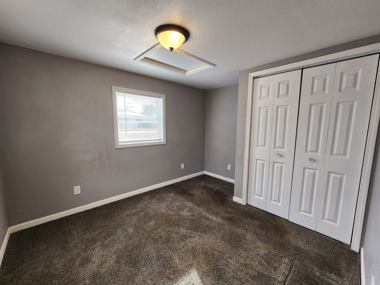 609 1st Street WestApt E #1 - Photo 7 of 13