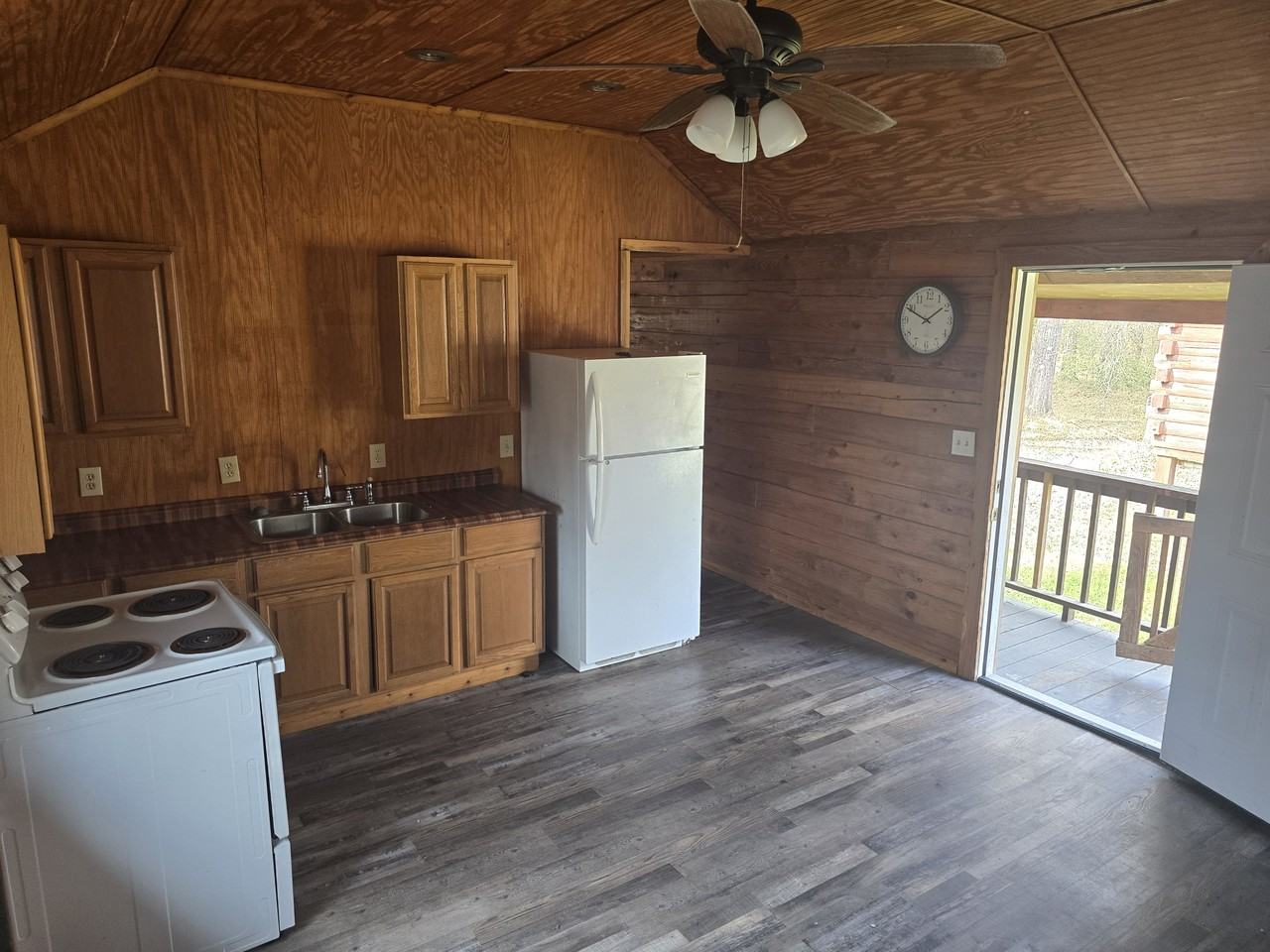 9743 Hickory Bend Dr #3 - Photo 3 of 10