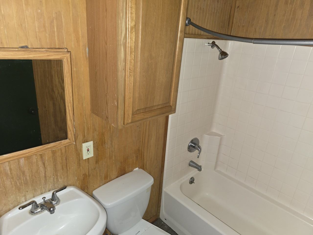 9743 Hickory Bend Dr #3 - Photo 4 of 10