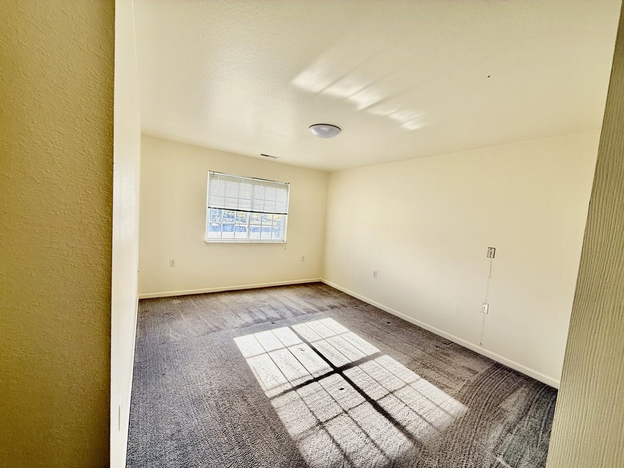 1694 N M 52 - Photo 6 of 19