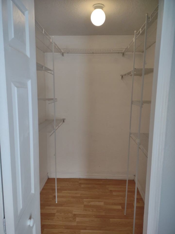 405 N Willow Ave #NA - Photo 7 of 13