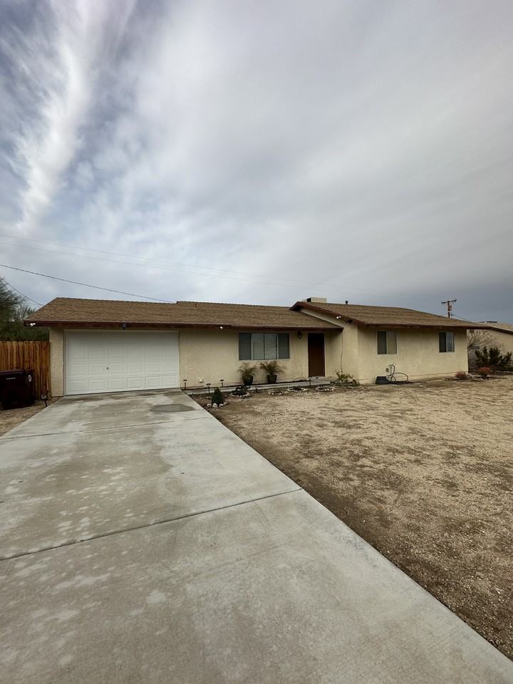 7054 Juniper Ave #NA - Photo 2 of 16