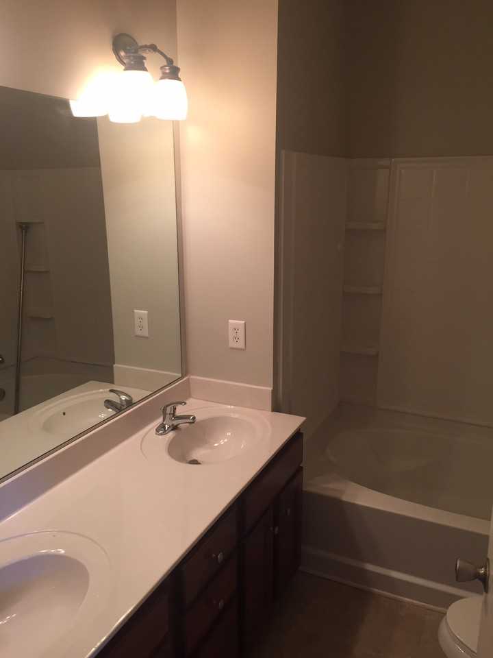 1620 Walnut View Dr #1620 - Photo 2 of 5