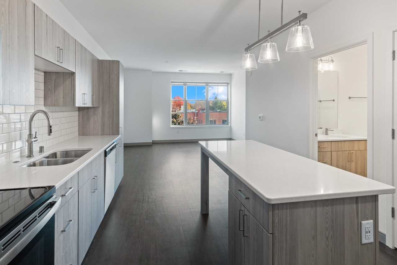 2420 E Capitol Dr #408 - Photo 5 of 24