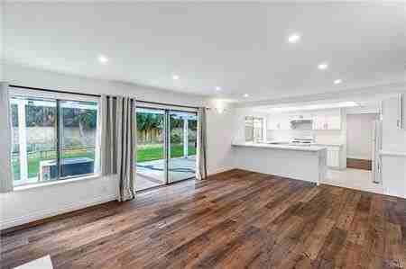 13116 Dussen Ln - Photo 5 of 8