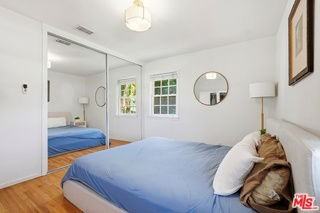 15203 Yukon Ave - Photo 7 of 8