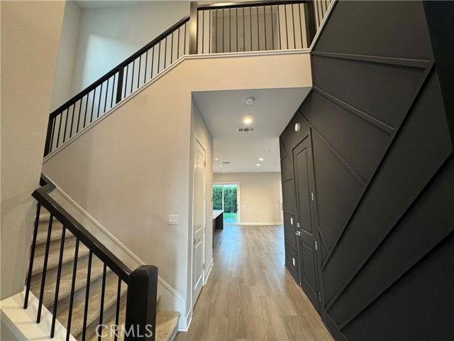 110 Sierra Madre - Photo 2 of 8