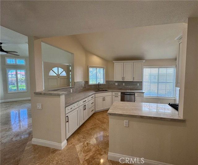 43 Calle Melinda - Photo 4 of 8