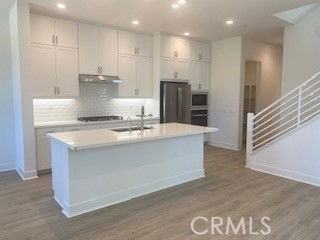 291 Novel - Photo 6 of 8