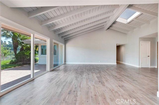 11761 Highview Dr - Photo 7 of 8