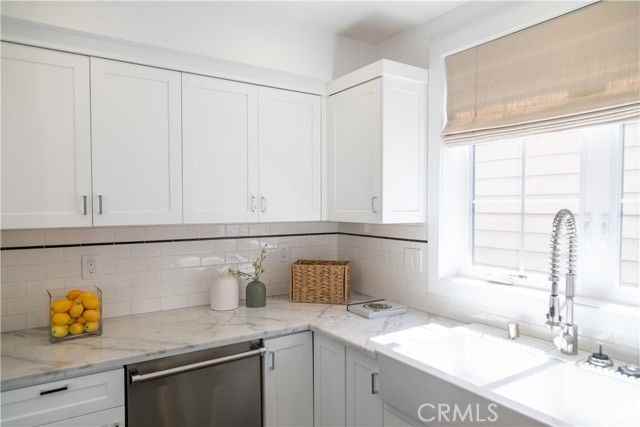 424 1/2 Marguerite Ave - Photo 7 of 8