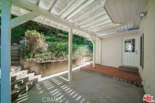 3826 Dixie Canyon Ave - Photo 1 of 1