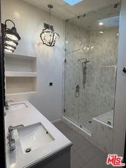 4930 Strohm Ave - Photo 3 of 8