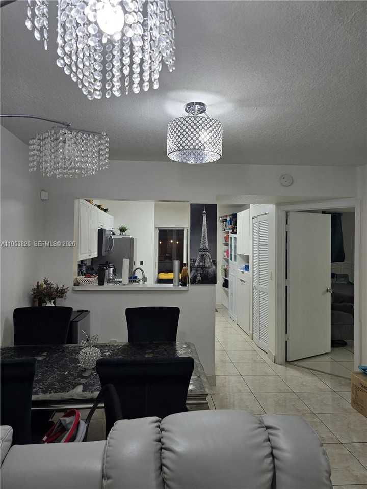 7205 Nw 173rd Dr #607-6 - Photo 5 of 8