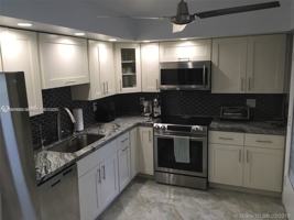 featured image of 1401 Ne 191st St #D217