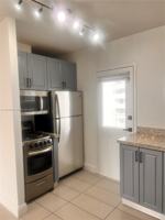 featured image of 1300 Lincoln Rd #B902