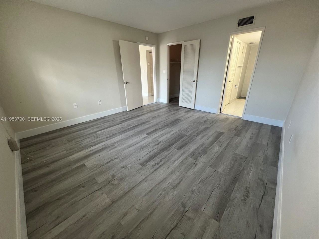 5731 Nw 37th St #218 - Photo 2 of 8