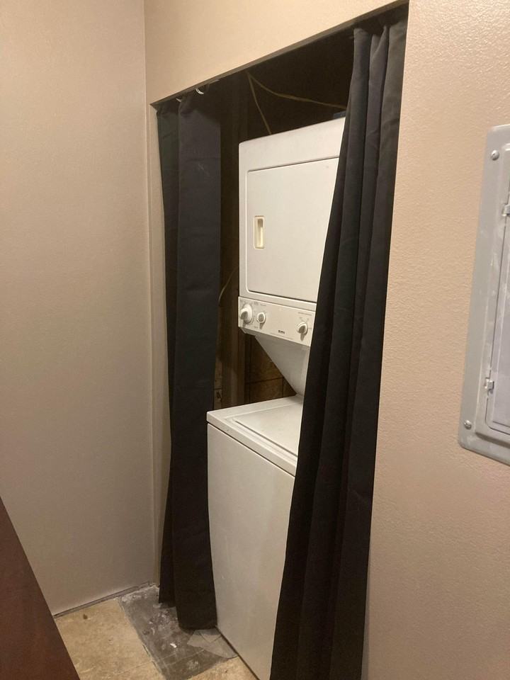 E Southgate Ave - Photo 3 of 7