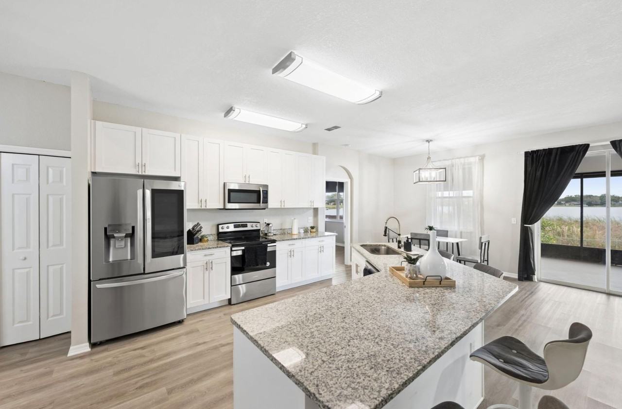 Lake Thomas Dr - Photo 3 of 9