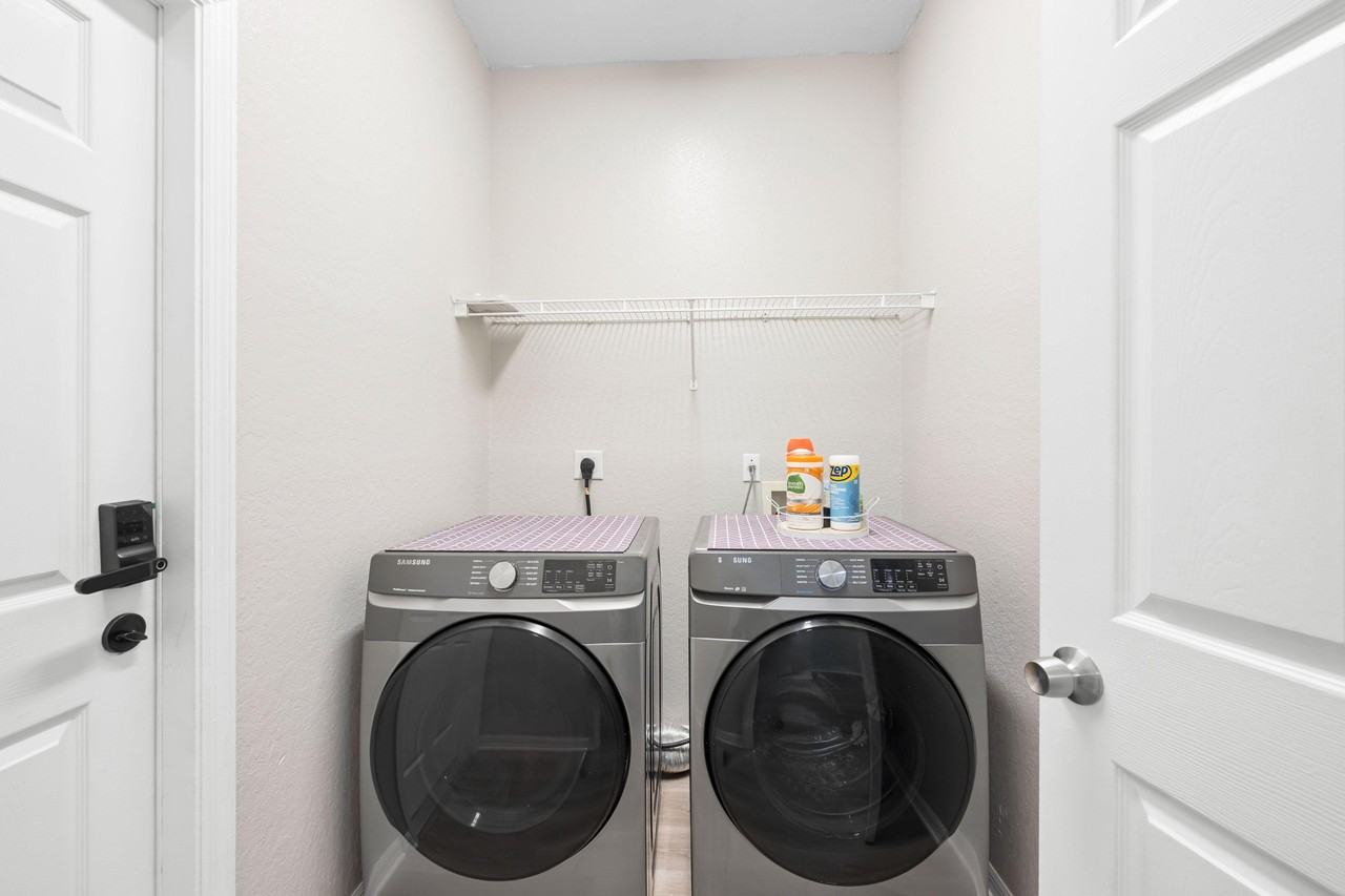 Lake Thomas Dr - Photo 6 of 9