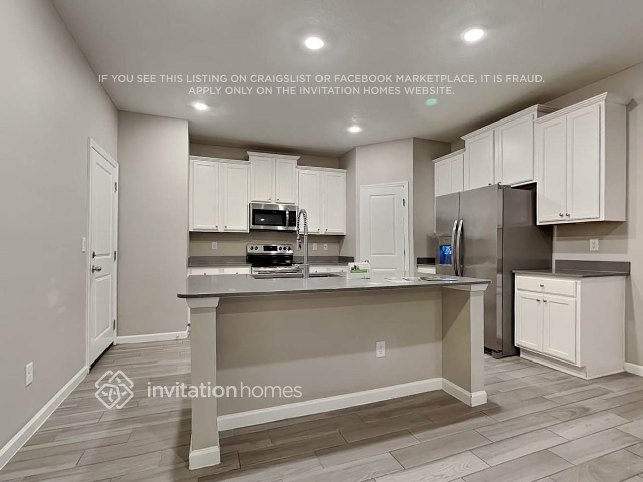 2553 Laylas Way - Photo 7 of 20